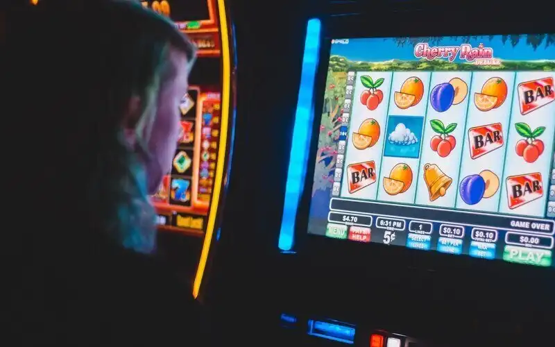 Despite limited access, Aussies gambled more during COVID-19