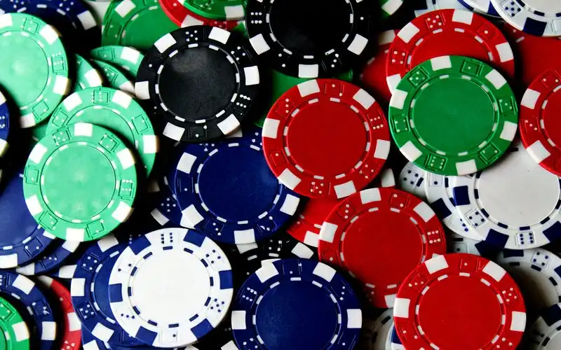 Regulators set to ban credit cards to fund online gambling