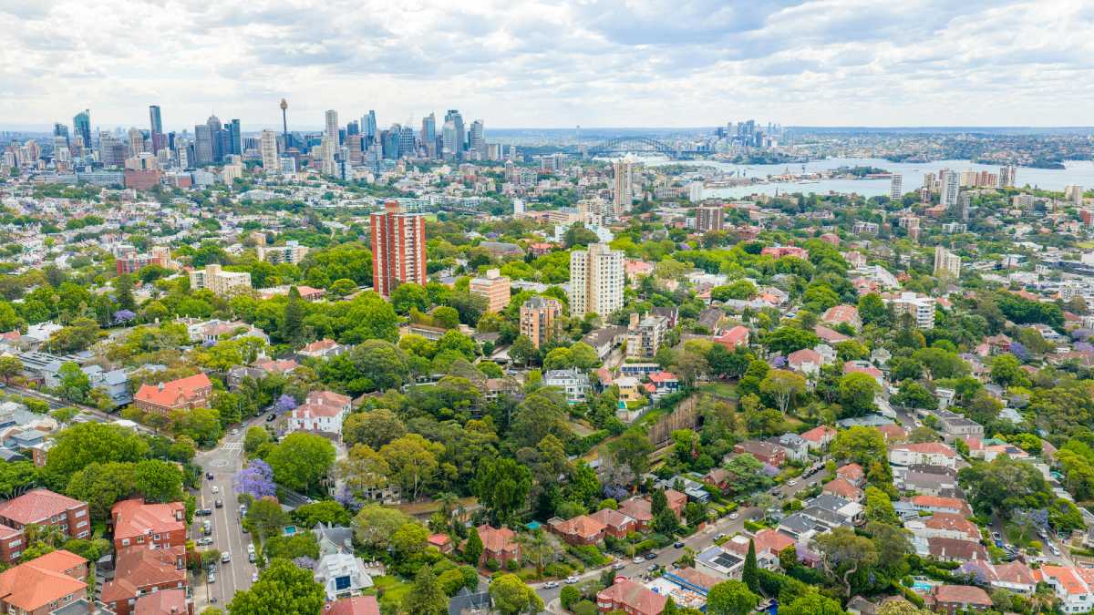 Sydney and Melbourne lead housing downturn as national home values stall