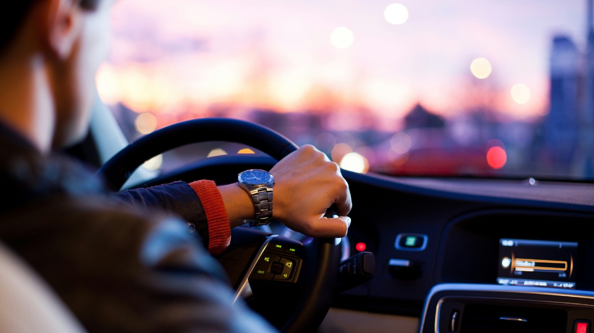 Leasing vs buying a car for your business