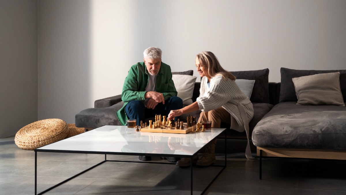 Older Aussies turning to share housing as cost of living soars