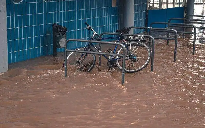 NAB to offer $2,000 grant for flood victims, CBA, ANZ also provide support