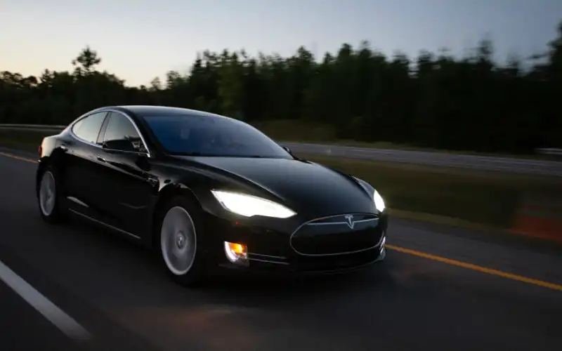 Electric and hybrid vehicles rise in popularity
