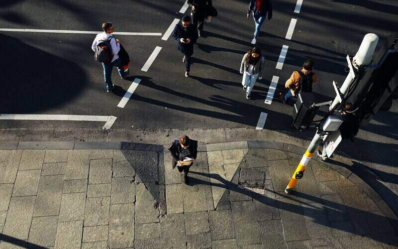 Potential 'tsunami' of insolvencies in Sydney and Melbourne despite low overall numbers