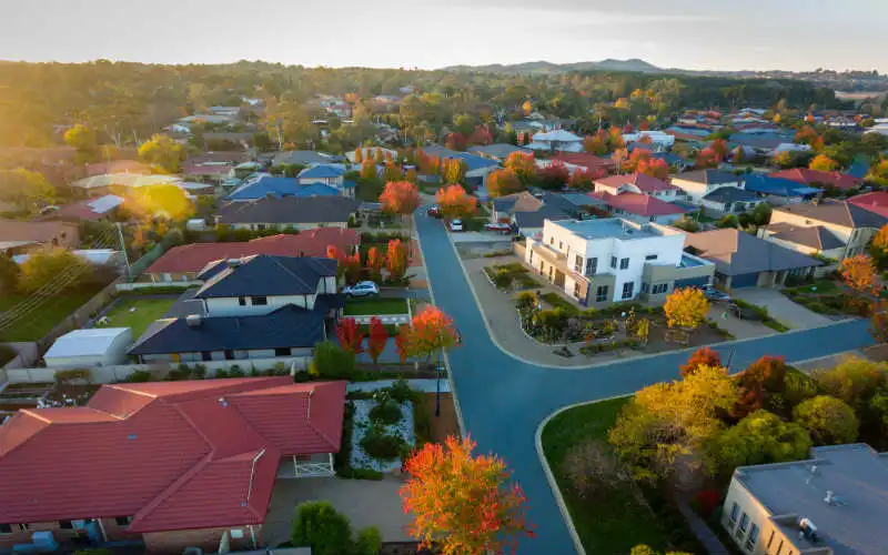 Green shoots appearing in property market as Sydney and Melbourne turnaround