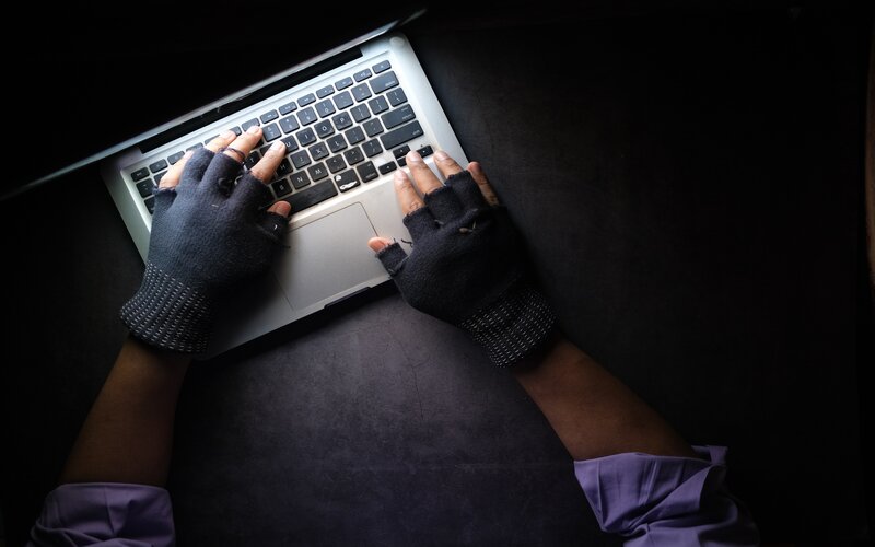 Beware of scammers posing as banks: WA real estate agent loses $300,000