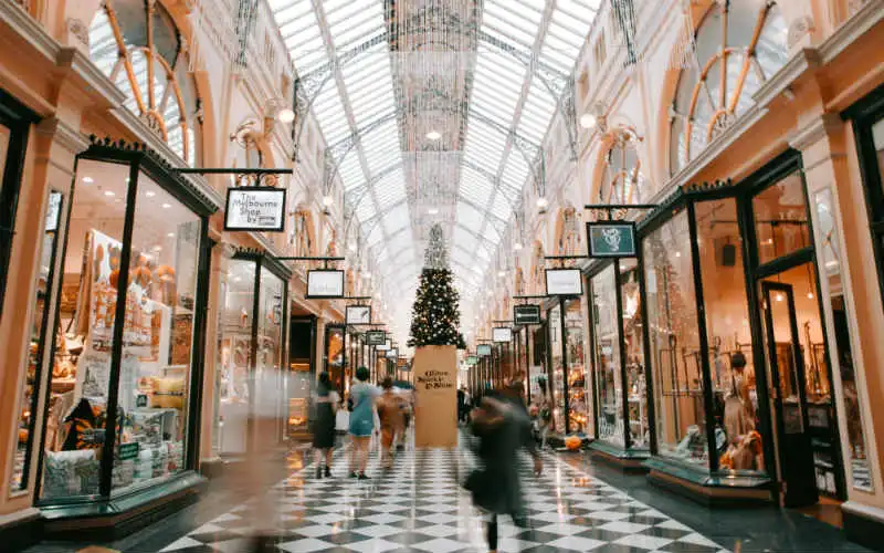 Consumers set to be Scrooges this Christmas, and rate cuts aren't helping