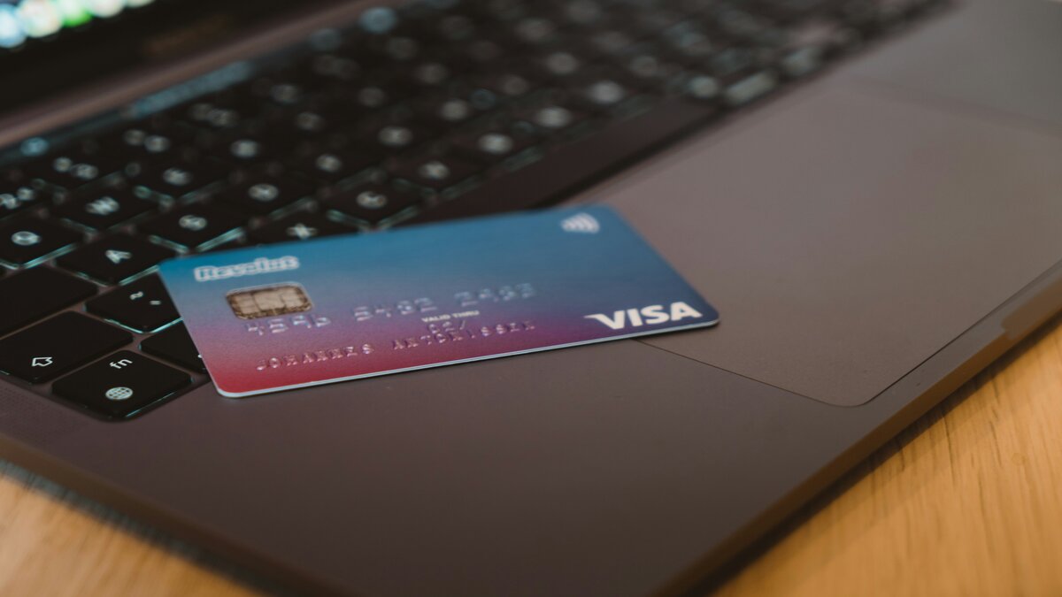 Will credit card debt affect my mortgage application?