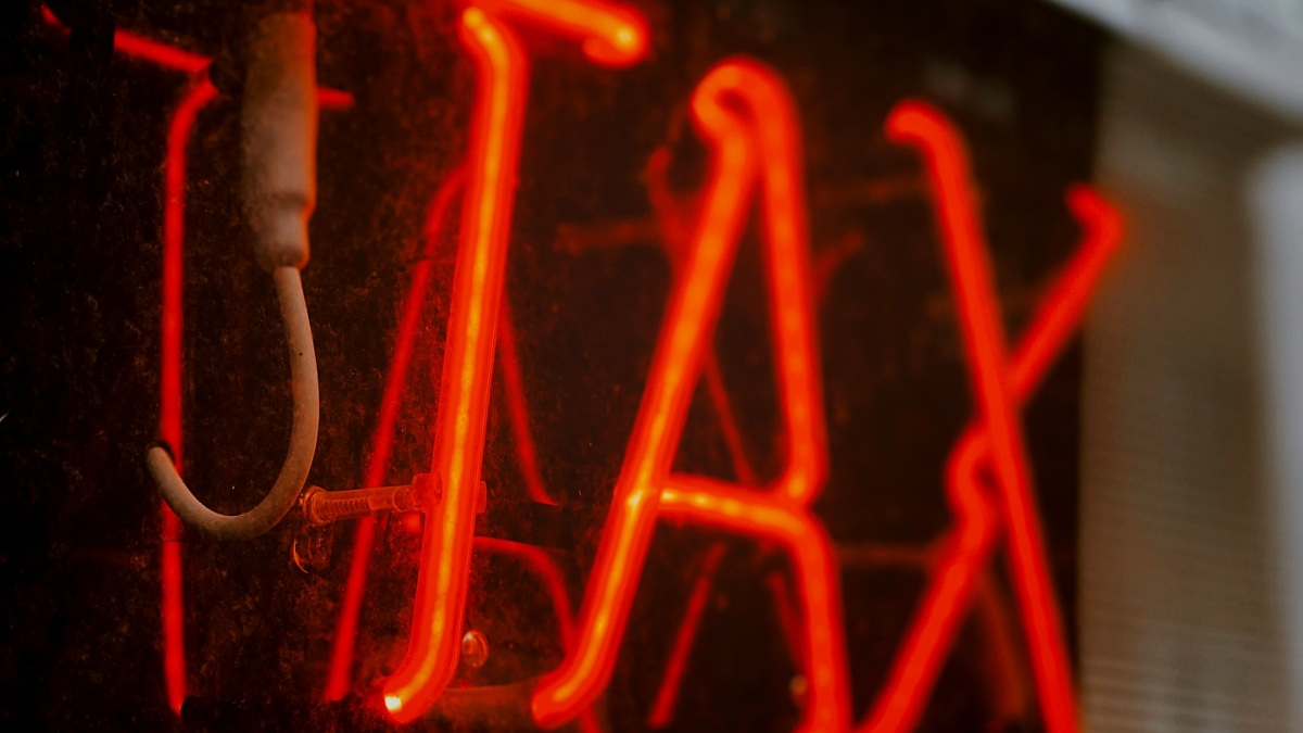 Tax deadline looms: Avoid a ghoulish ATO breathing down your neck on 31 October