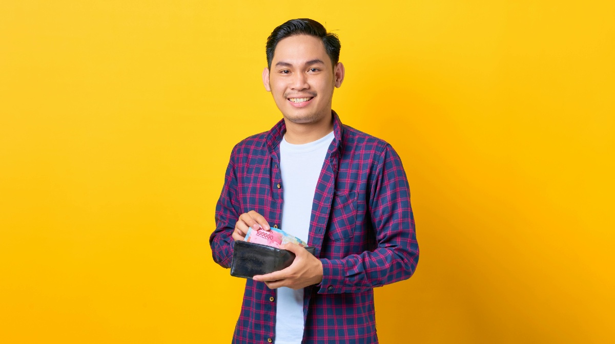 What is withholding tax on a savings account?