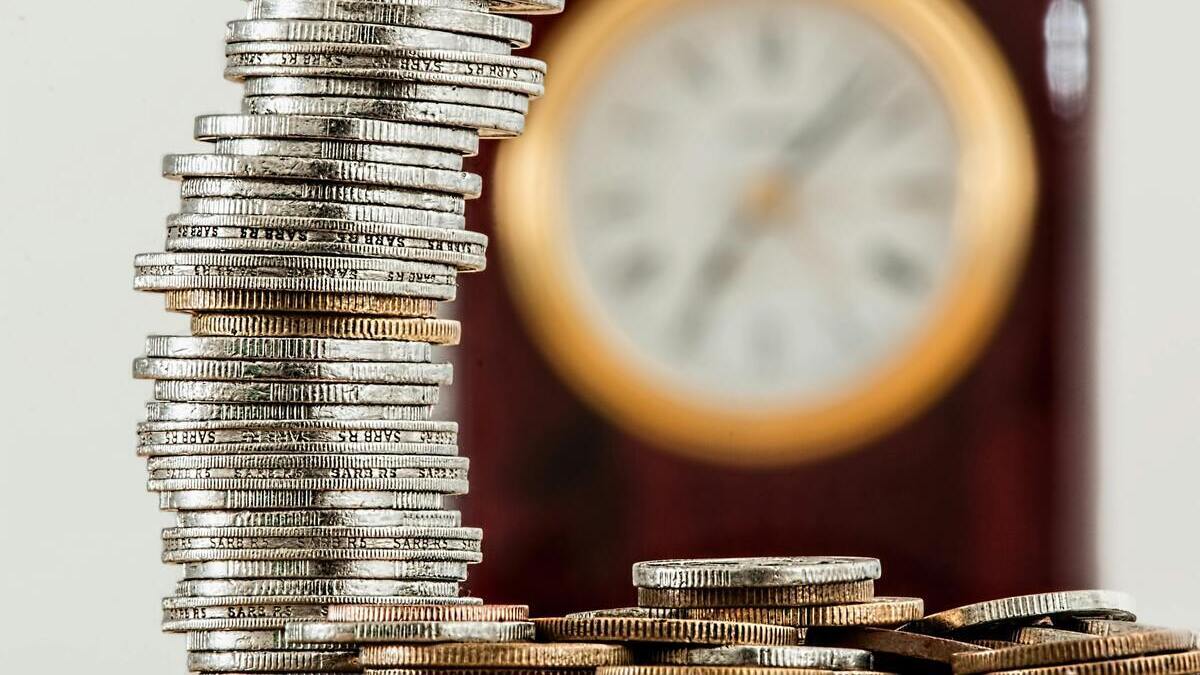 Term deposit rates dip again despite unchanged cash rate
