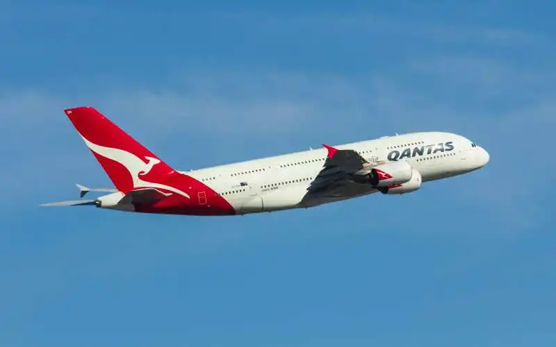 Qantas offers refunds for cancelled flights due to COVID-19