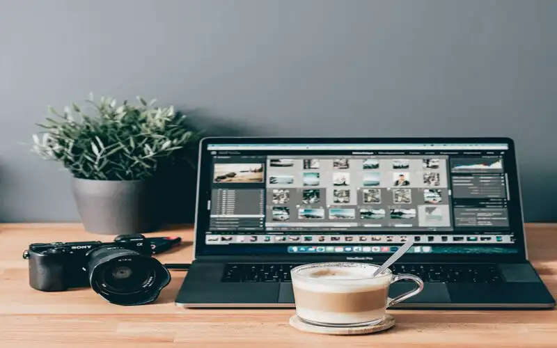 Millennials, Gen Z flock to freelance work as job market tightens