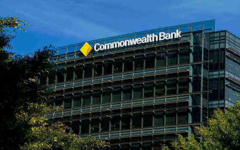 CommBank, NAB go rogue increasing home loan rates out of step with RBA