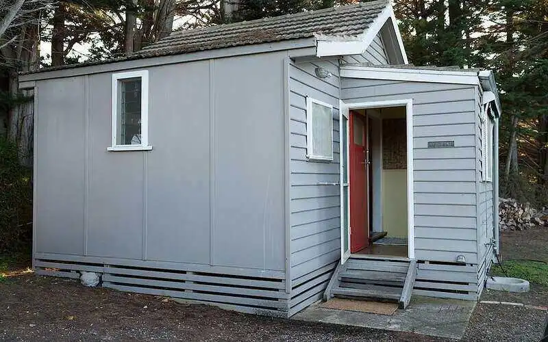 Granny Flats Installation, Outdoor World