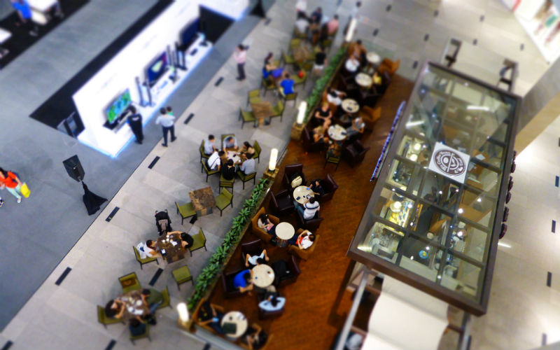 Retail spending barely lifts in January