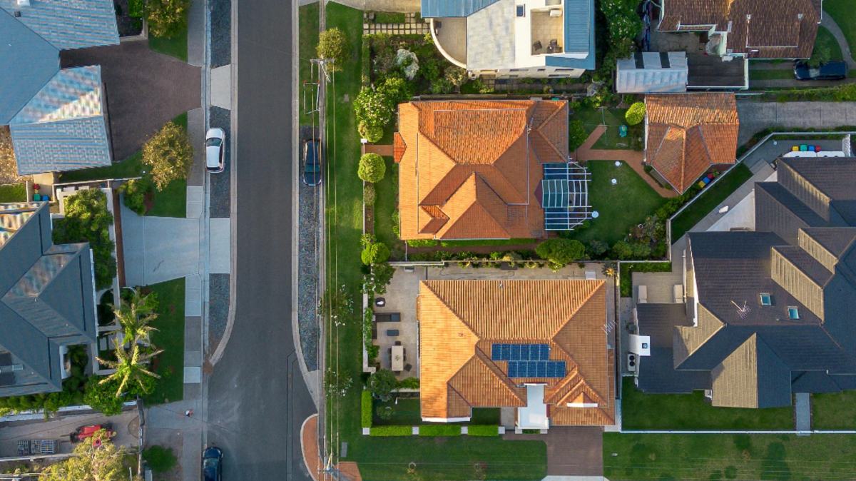 Investor backoff to further slow housing demand