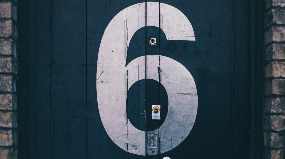 What is the six year CGT property investment rule?