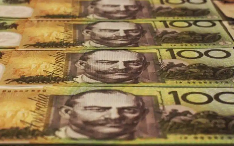 RBA warns against ending stimulus measures early