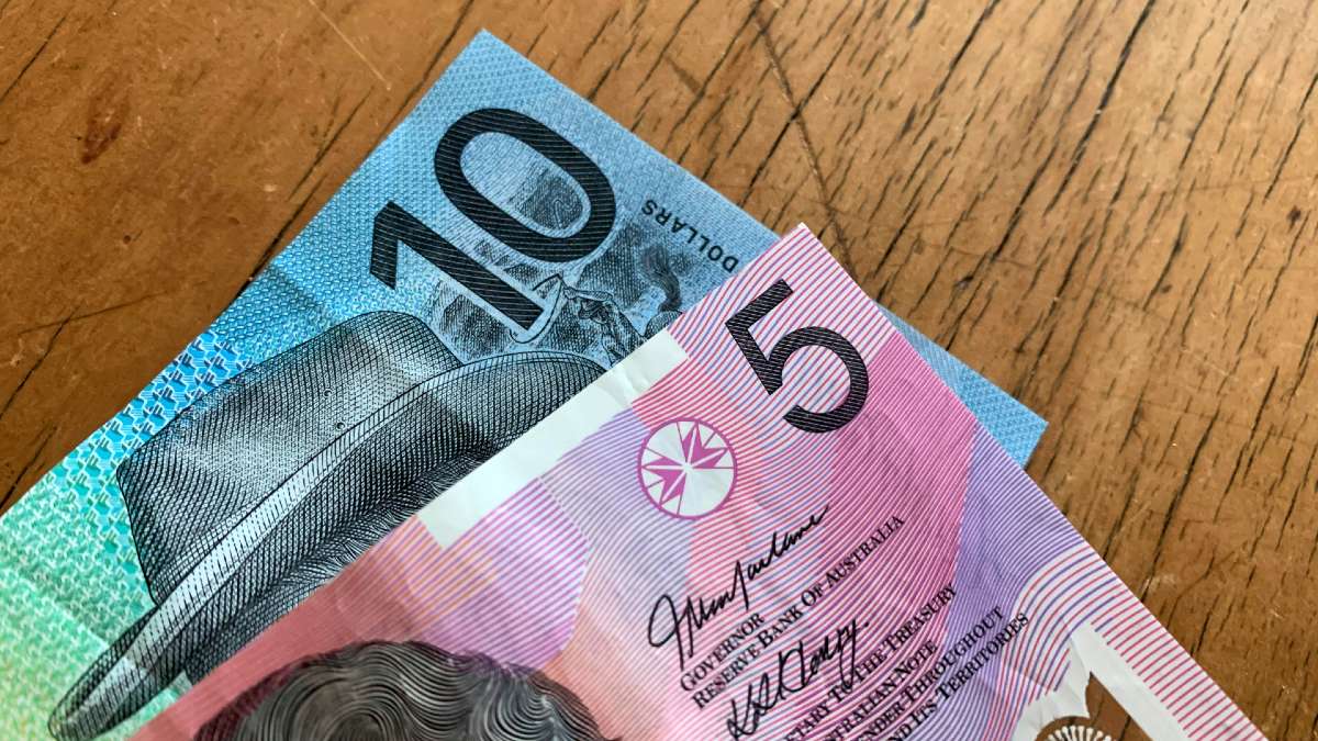 Term deposit rate slaughter continues as RBA cuts loom