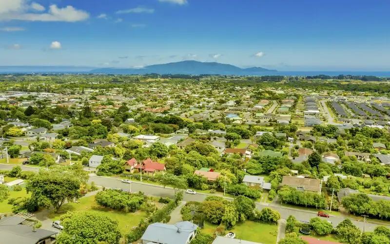 House prices rise nationally for the second month in a row