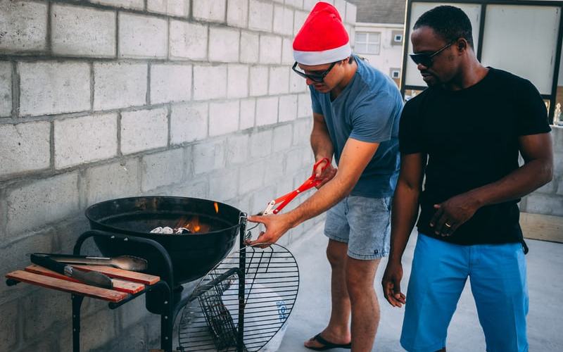 millennials save money