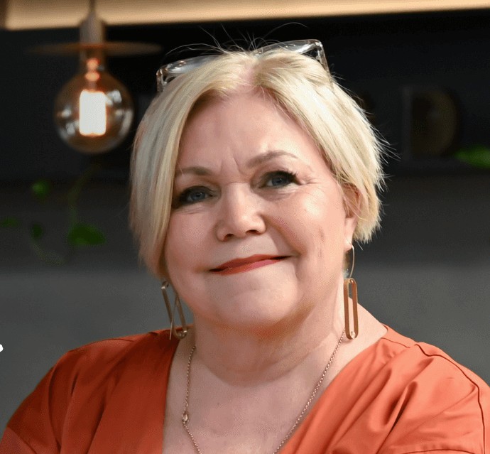 Bernadette Janson