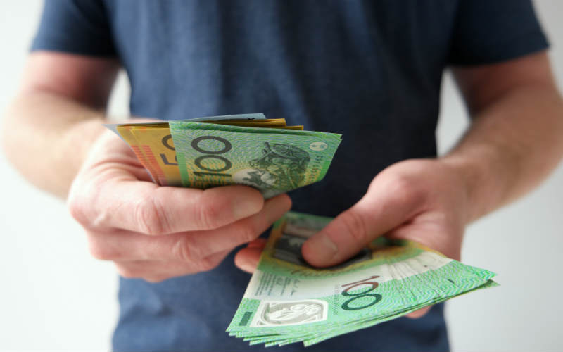 millennials save money
