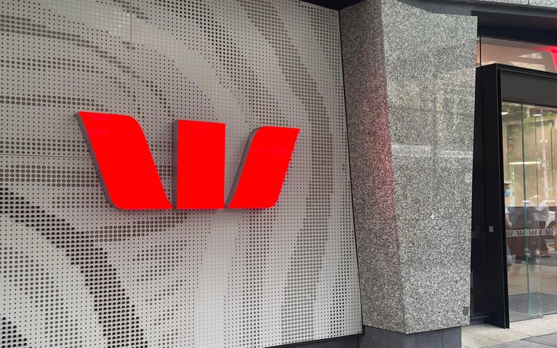 Westpac, ANZ boost term deposit rates, cuts from NAB