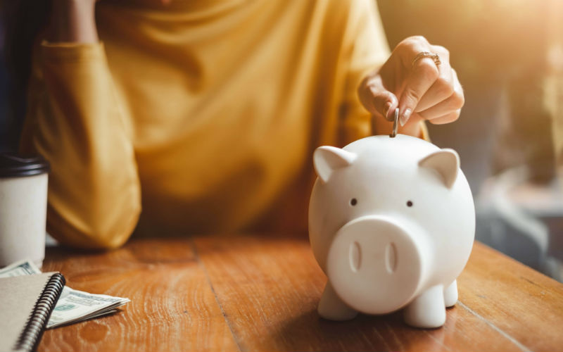 millennials save money